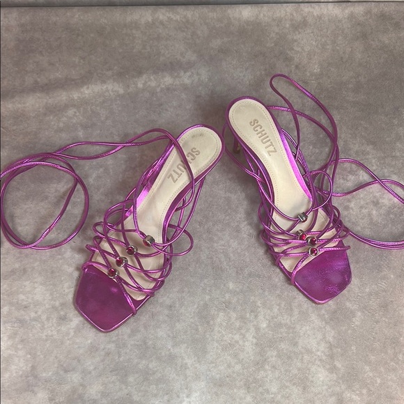 GUC Schutz Women's 7.5 Dark Metallic Pink Purple Strappy Heels‎ Leather - Picture 2 of 9